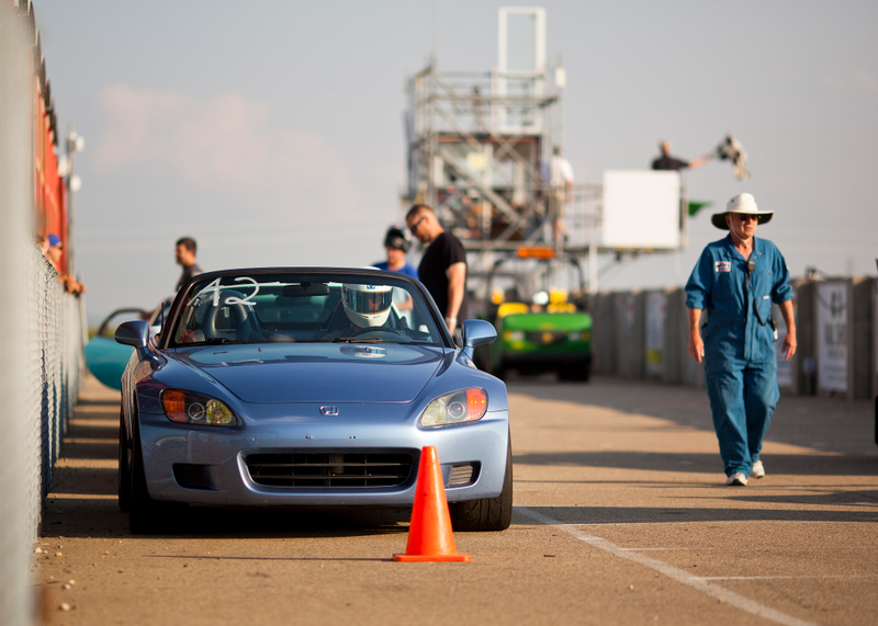 Illustration for article titled Straight Pipe Time Attack - Edmonton